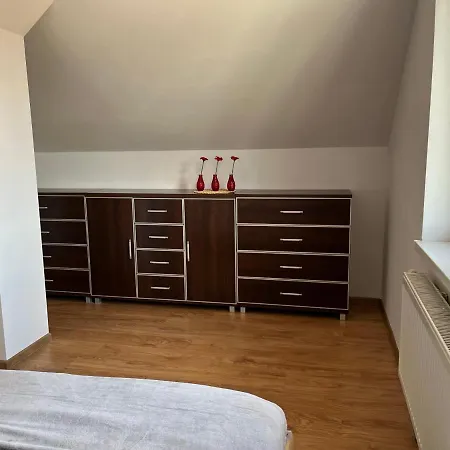Apartament Z Pieterkiem Jelenia Gora Exterior photo